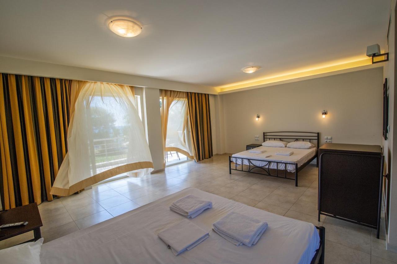 Ocean Hotel Resort Kastrosikia Eksteriør bilde